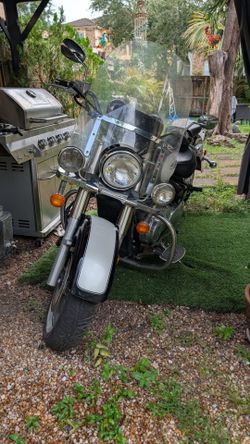 Suzuki Intruder  2001