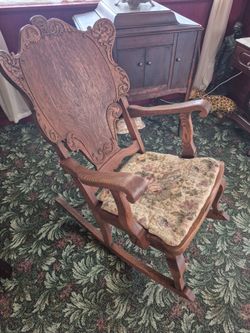 Antique Wood Rocking Chair!
