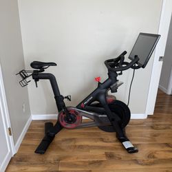 Peloton Home Fitness Bike