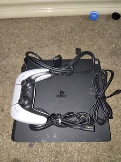 Ps4 with controller