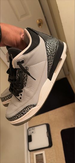 Wolf grey 3s size 10