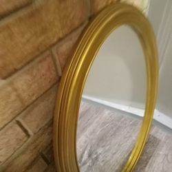30" Oval Mirror Pickup Only Cash 