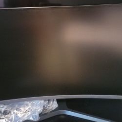 240 Hrz Curved Monitor Samsung