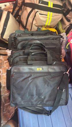 Lab top cases