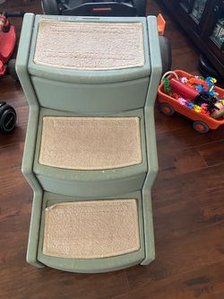 Dog stairs