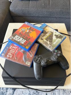PS 4 With 3 Games and Controller