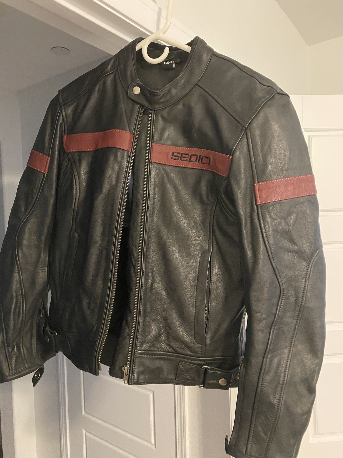 Sedici Leather Motorcycle Jacket