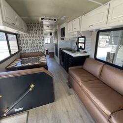 Fleetwood PaceArrow Motor home