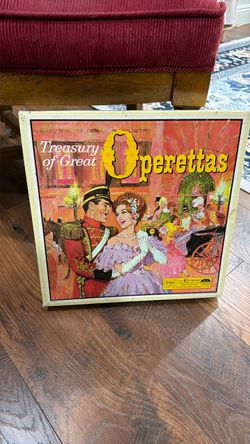 Treasury of Great Operettas