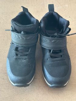 Kid’s Football cleats