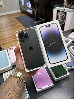 IPHONE 14 PRO MAX $50 DOWN FINNANCING
