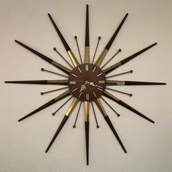 Mid Century Modern Spartus Starburst Clock