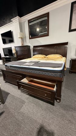 4 PC KING BEDROOM SET