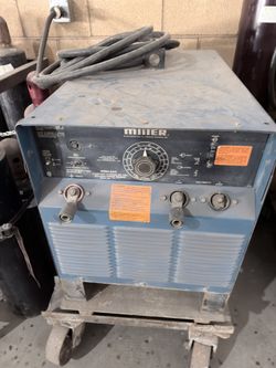 Miller SRH-333 Welding Machine
