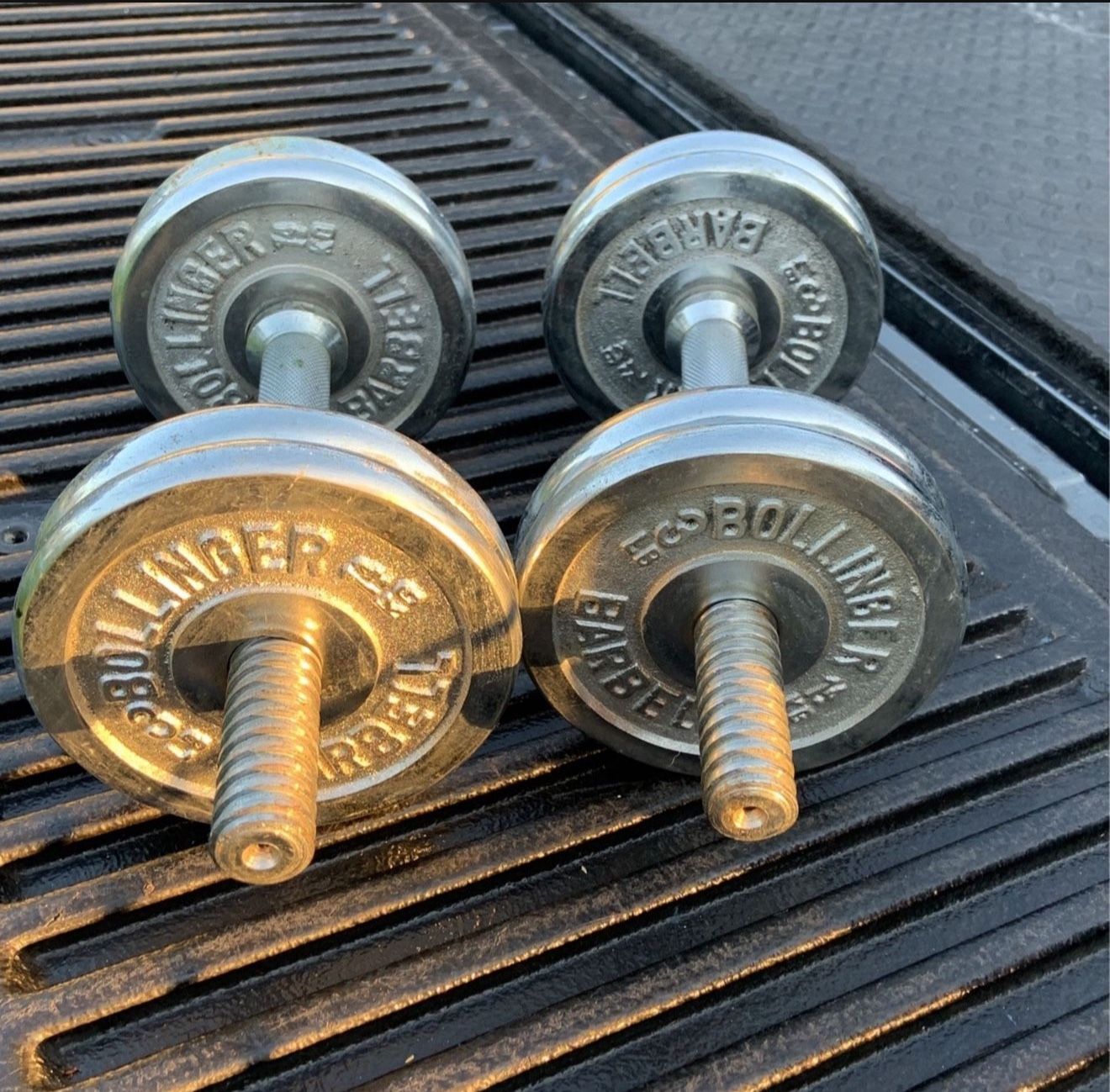Unique Pair Of Chrome Dumbbells With Spindown Plates