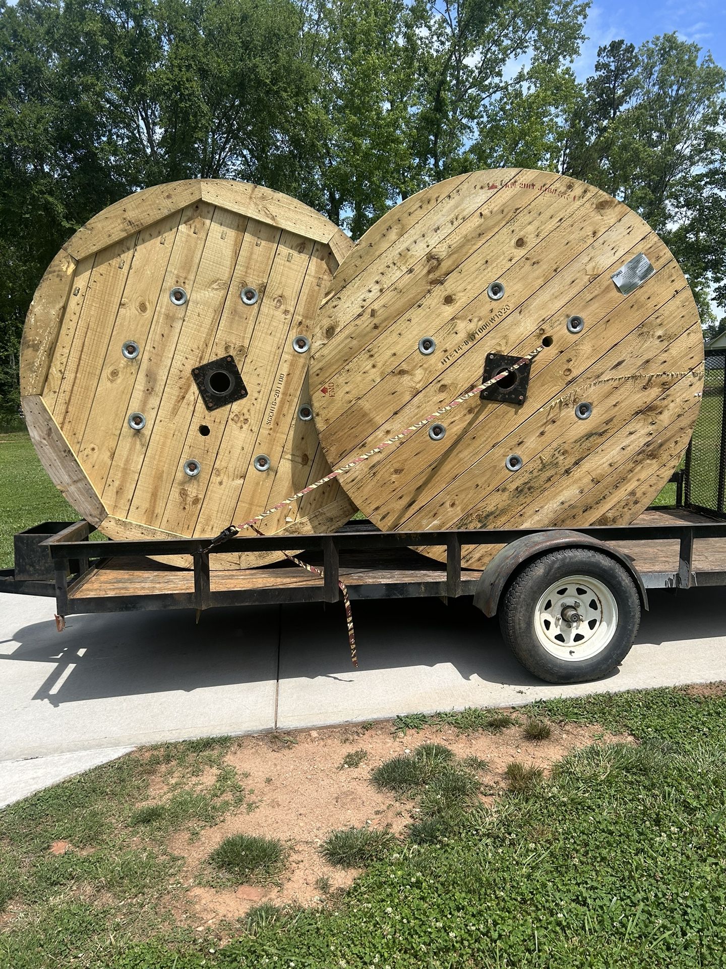 Large Wooden Spools / Read Below ⬇️