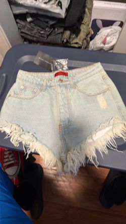 Signature 8 shorts