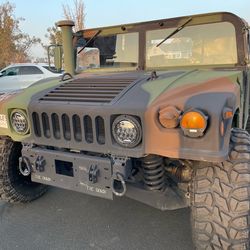 2008 Humvee 2door truck