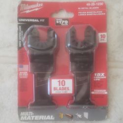 Milwaukee

1-3/8 in. Titanium Bi-Metal Universal Fit Wood and Metal Cutting Multi-Tool Oscillating Blade (10-Pack)

