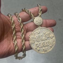 🔥SELF MADE🔥simulated diamonds stones prong settings charm and 8mm rope necklace 