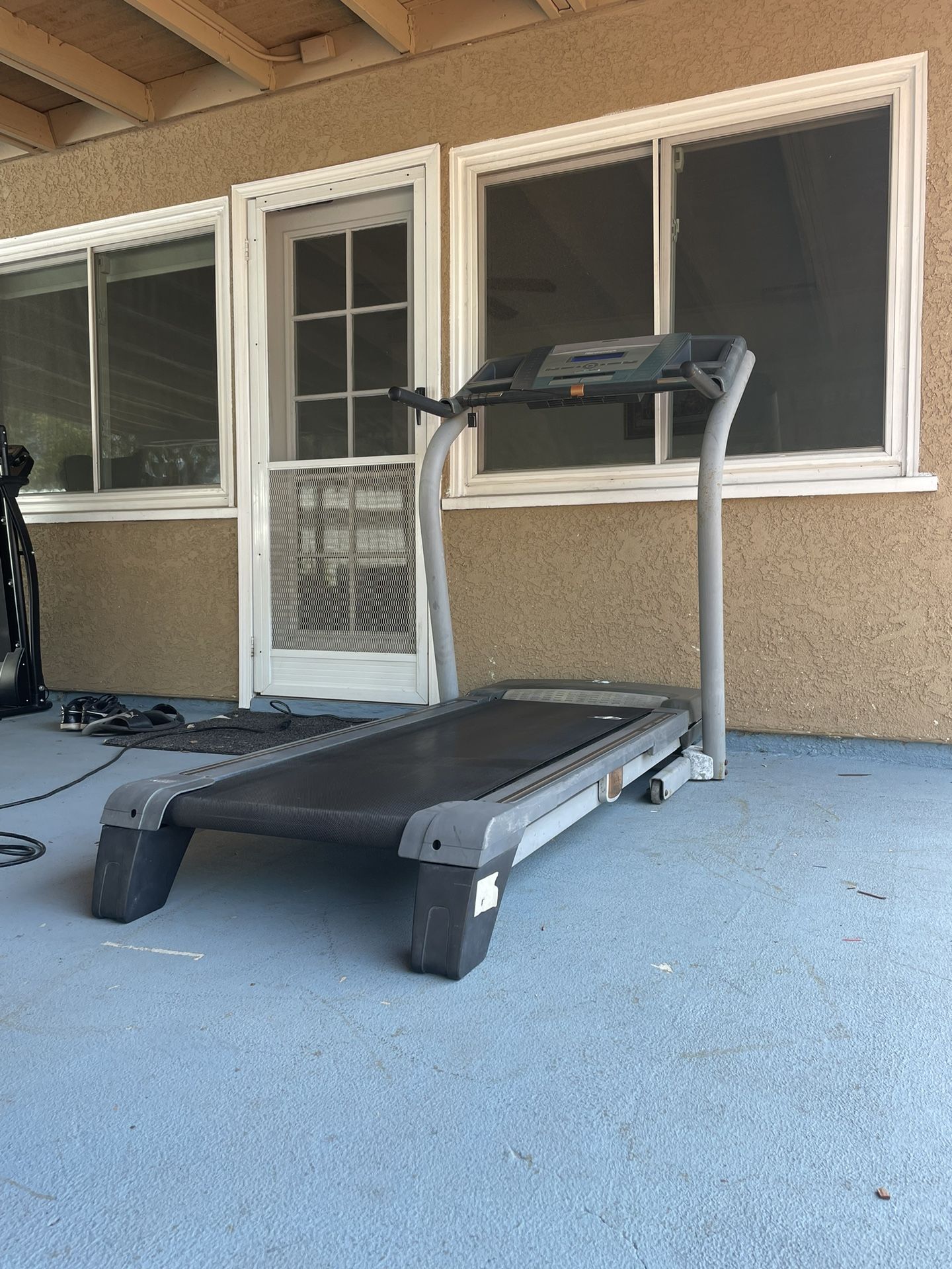 Treadmill
