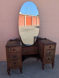 Vanity