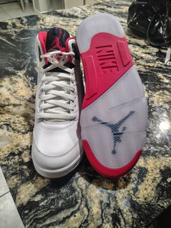 Jordan 5 fire red