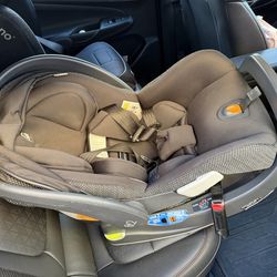 Chicco Infant Car Seat