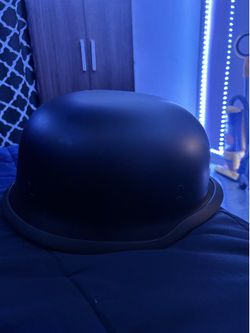 Dots helmet