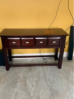 Entry wood table