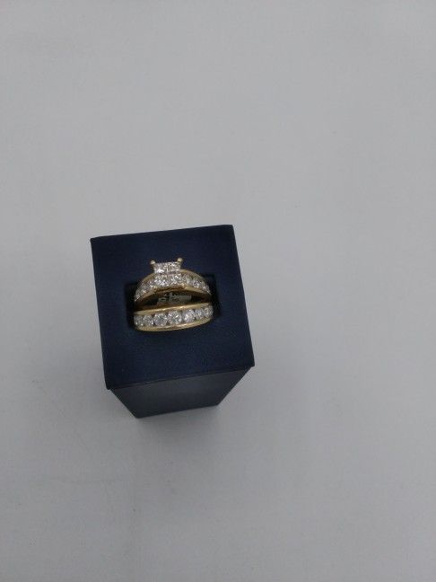 ENGAGEMENT SET