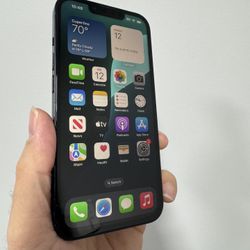 Unlocked iPhone 13 - Desbloqueado 