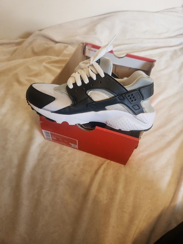 Nike Huaraches