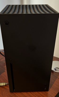 Xbox series x with controller