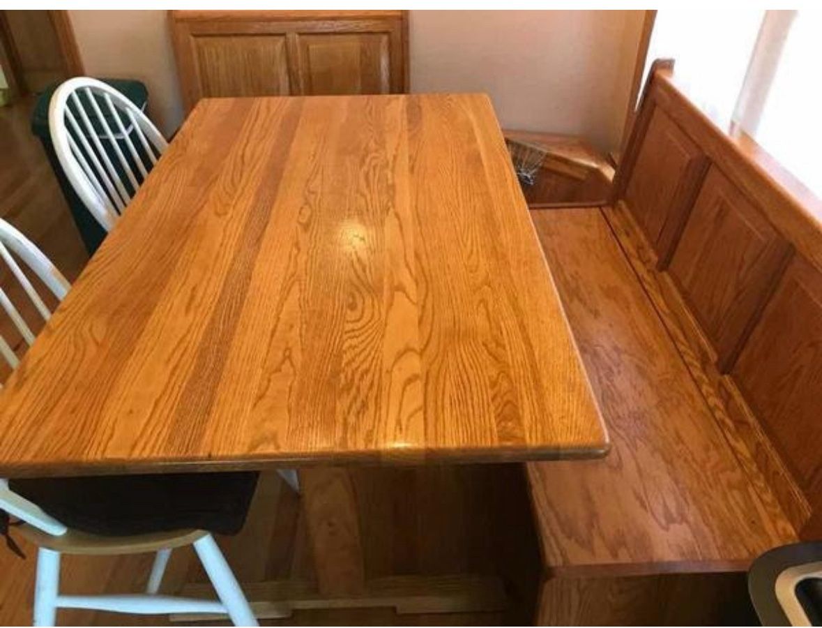 Kitchen Table With Corner Benches