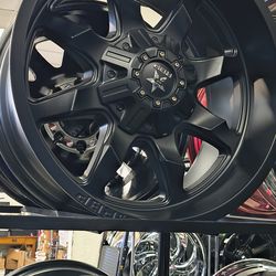8x170, 8x170mm, 8 lug rims, Ford F250, Ford F350, F-250 wheels, F-350 wheels, Super Duty rims, Ford Excursion, 8 lug Ford, truck rims, offroad wheels,