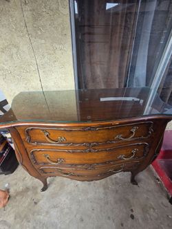 French Provincial Bombe Chest of Drawers