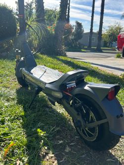 Electric scooter/new no box