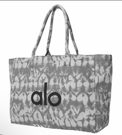 Alo tote
