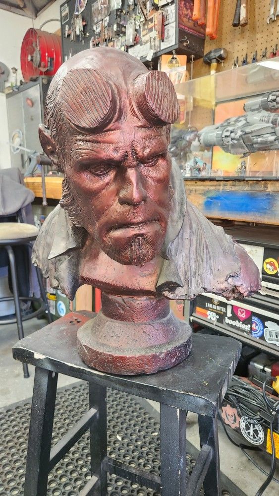 Hellboy Bust Sideshow Collectibles