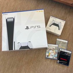 Brand New Console Disc Version 3 Game + 1 Controller Bundle