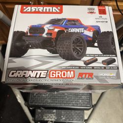 Arrma Granite Grom (red)