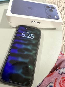 Deep Blue iPhone 17 PRO MAX (UNLOCKED)