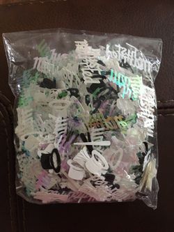 Just married confetti