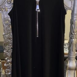 Big Zipper Sleeveless Dress Size Medium 