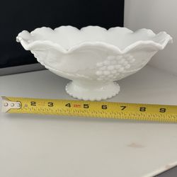 Beautiful Milk White Vintage Footed Bowl Embossed Grape Leaf Pattern Scalloped Rim 
