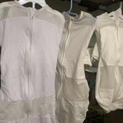 Happiest baby Snoo S M And L Onesie’s 