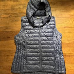 32 Heat Blue Puffer Vest Size XL