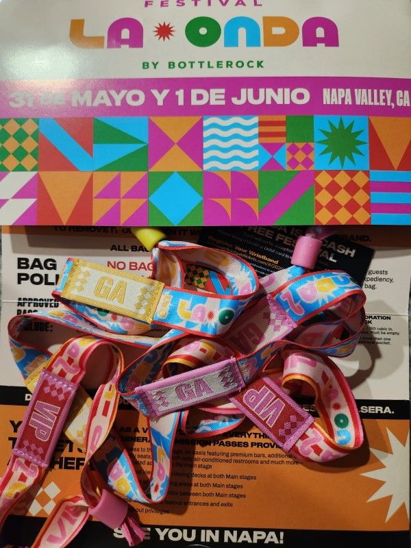2 La Onda 2025 VIP Ticket Bracelet