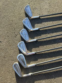 Tour Gravity Goldsmith 100% Graphite Set Number 6- Sw  LEFT HANDED